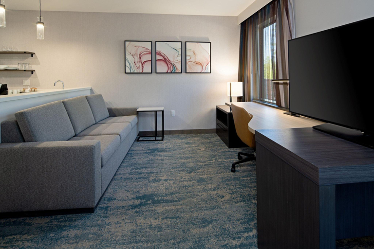 Bedroom 3, Springhill Suites By Marriott Valencia, Los Angeles
