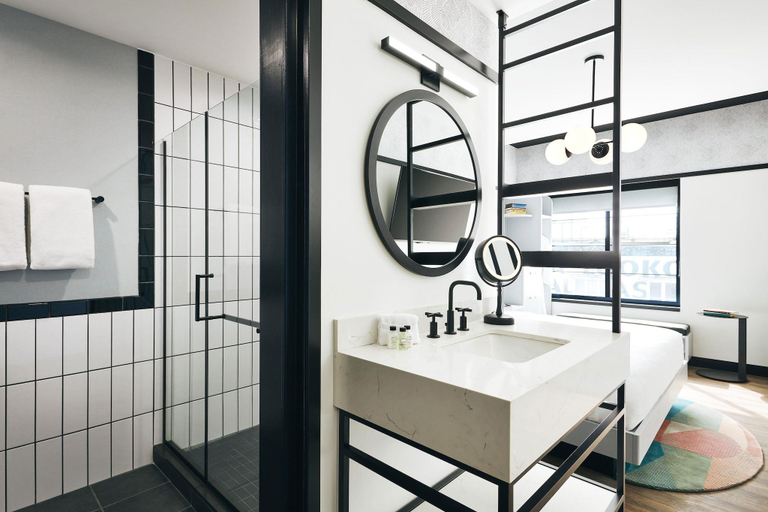 Bathroom 4, Kinley Chattanooga Southside, a Tribute Portfolio Hotel, Hamilton