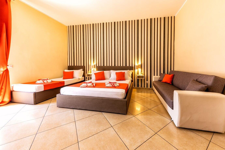 Bedroom 3, Re Diego, Napoli