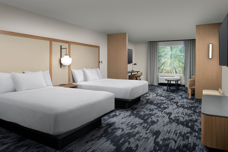Bedroom 2, Fairfield Inn & Suites By Marriott Appleton, Outagamie