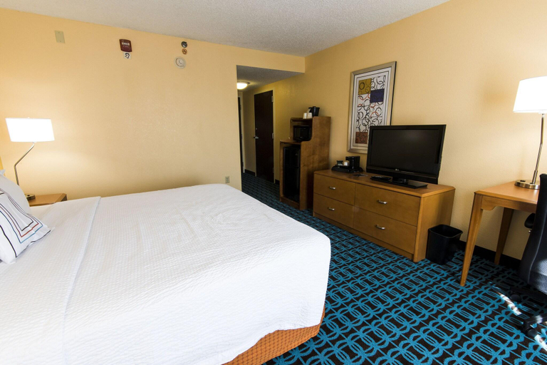 Bedroom 3, Fairfield Inn Suites Chesapeake, Chesapeake