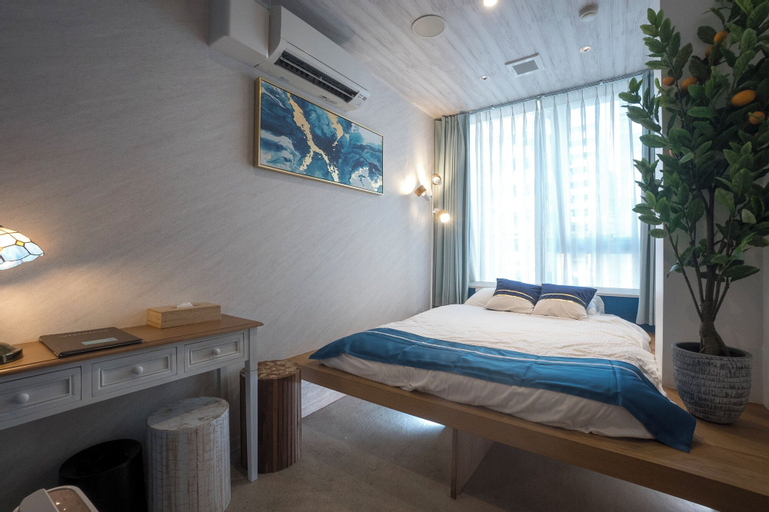 Bedroom 13