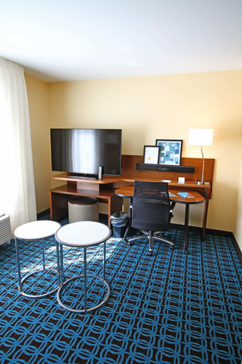 Bedroom 3, Fairfield Inn & Suites London, Laurel