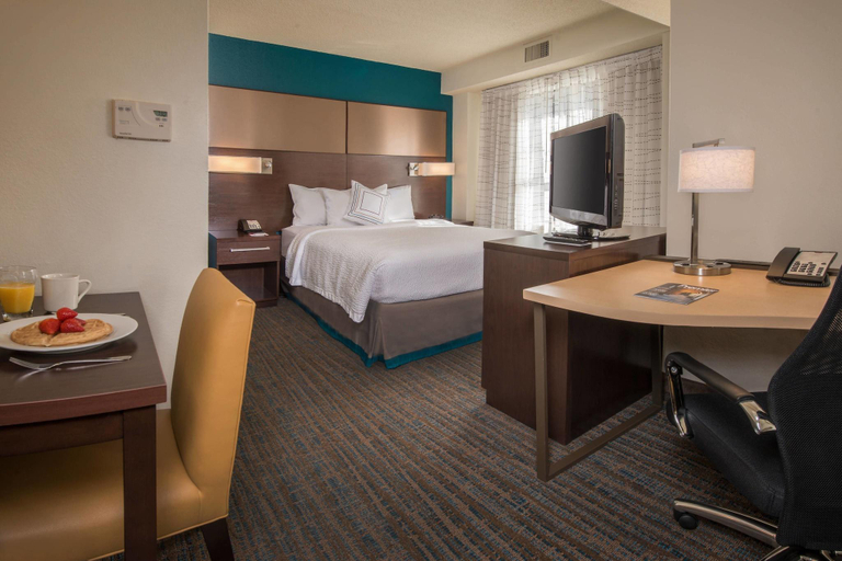 Bedroom 2, Residence Inn Arlington Rosslyn, Arlington