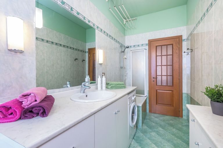 Bathroom, Frejus Classic Apartment, Torino