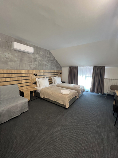 Bedroom 2, Sremsky Inn, Stara Pazova