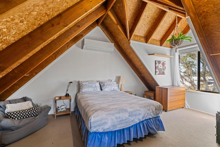 Bedroom 3, Corindi Cubby, Coffs Harbour - Pt B