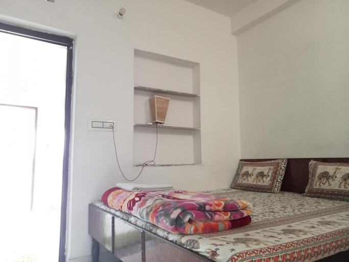Bedroom 2, Cocoon Auberge, Jaipur