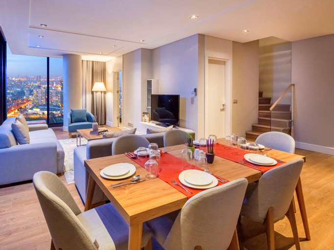 Dining Room 26