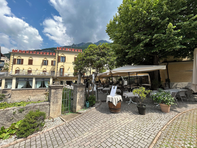 Exterior & Views 2, hotel Cassone, Verona