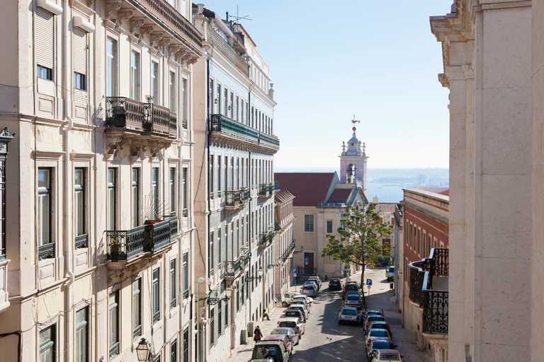Others 5, Chagas 17 by Central Hill Apartments, Lisbon