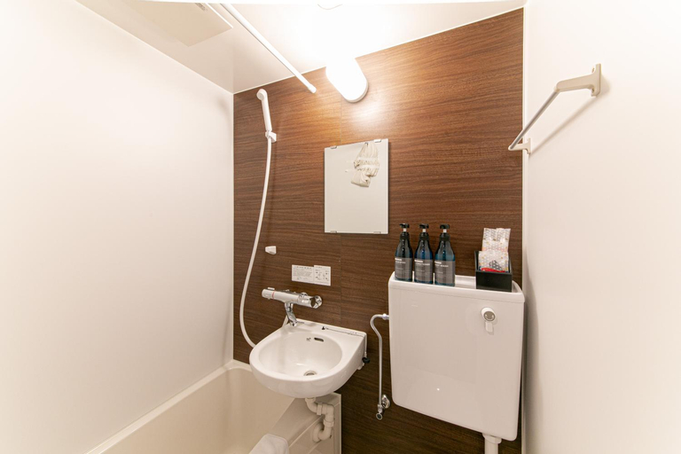 Bathroom 3