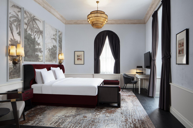 Bedroom 2, Adahan DeCamondo Pera Autograph Collection, Beyoğlu