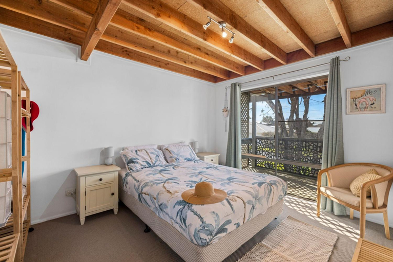 Bedroom 4, Corindi Cubby, Coffs Harbour - Pt B