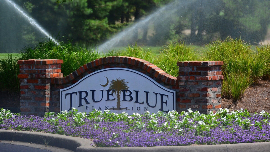 Front of property, Come Tee & Sea This Fantastic Condo On True Blue Golf Course 2 Bedroom Condo by Peace Vacations, Georgetown