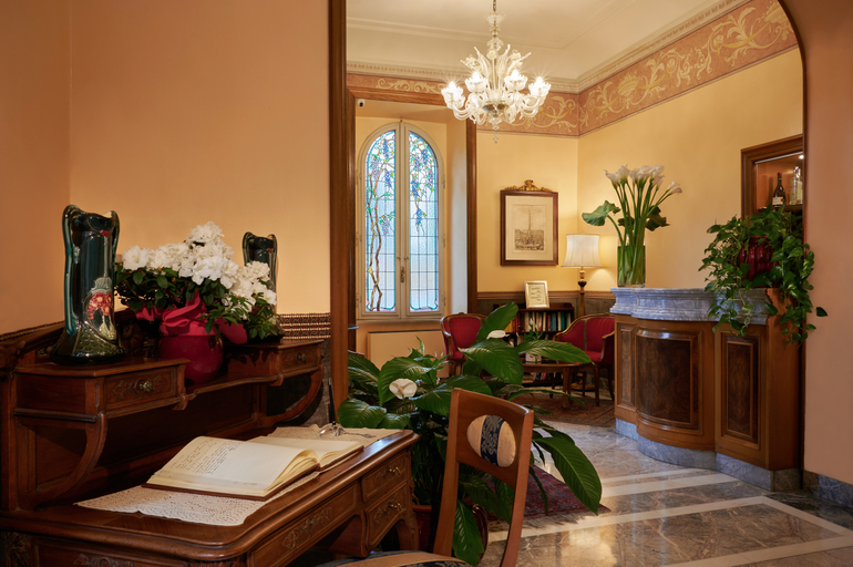 Public Area 4, Hotel Farnese, Roma