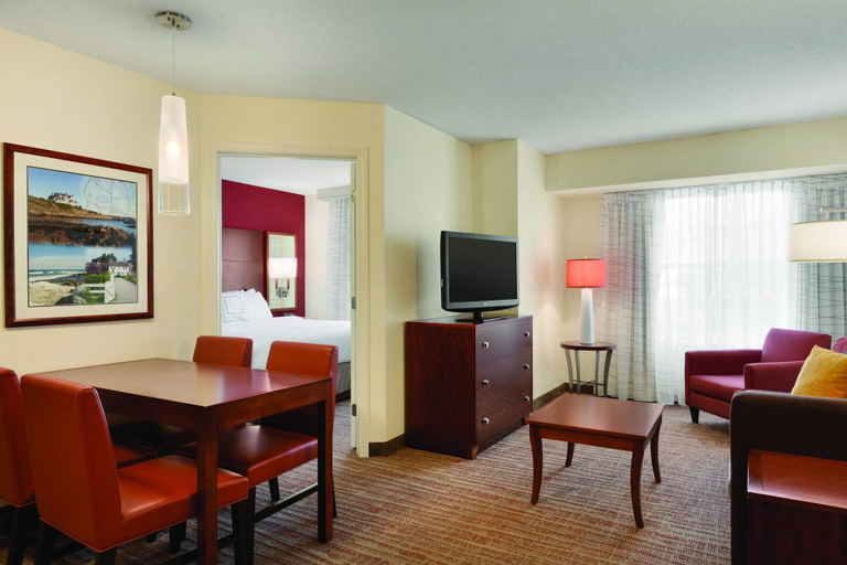 Bedroom 3, Residence Inn by Marriott Newport/Middletown, Newport