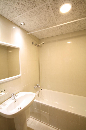 Bathroom 4, Hotel Vela, Girona