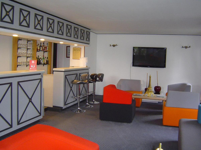 Public Area 3, Hôtel Pavillon des Gâtines, Yvelines