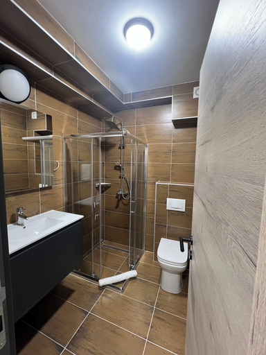 Bathroom, Sremsky Inn, Stara Pazova