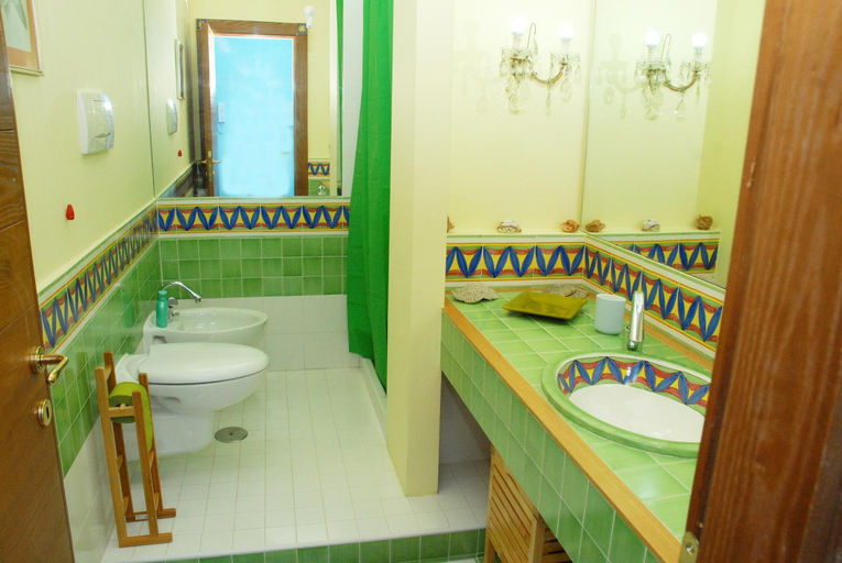 Bathroom 3