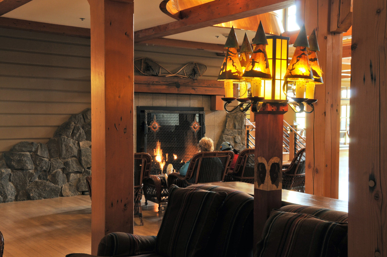 Others 4, Old Faithful Snow Lodge, Teton