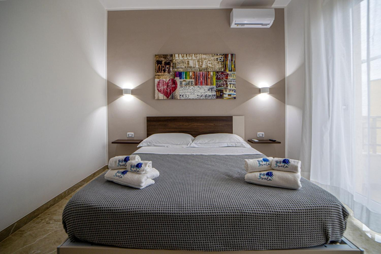 Others 2, B&B 3 Vele, Lecce