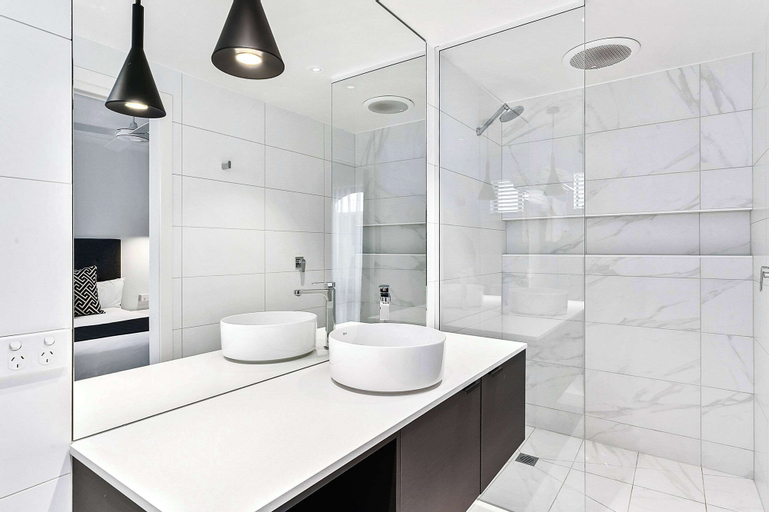 Bathroom 6