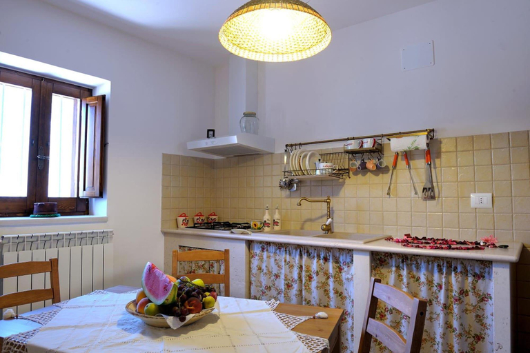 Bedroom 5, Trulli Barsento, Bari