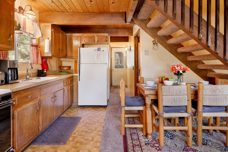 Others 5, Three Bears Cabin #1574, San Bernardino