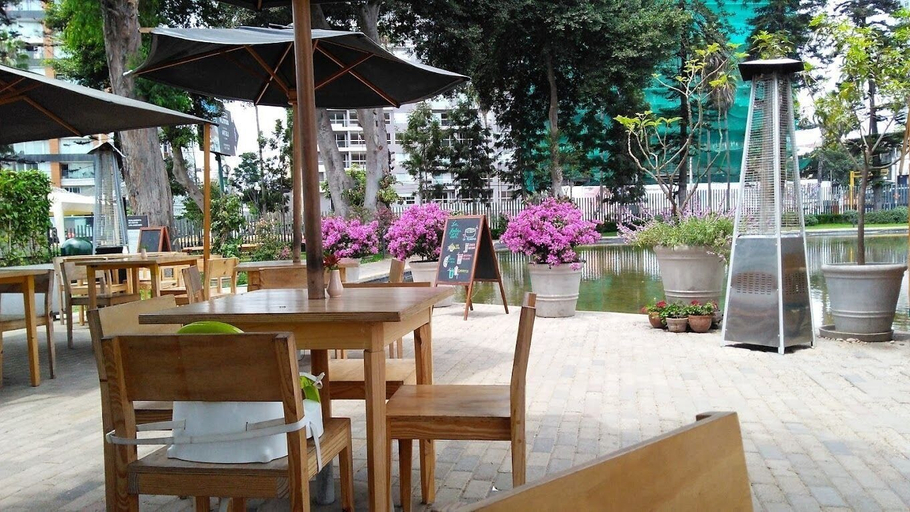 Food & Drinks, Redibuk - Nice 1BR apartment in Barranco, Lima