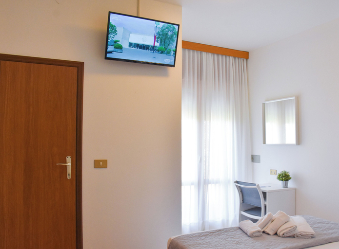 Bedroom 4, Hotel Umberto, Venezia