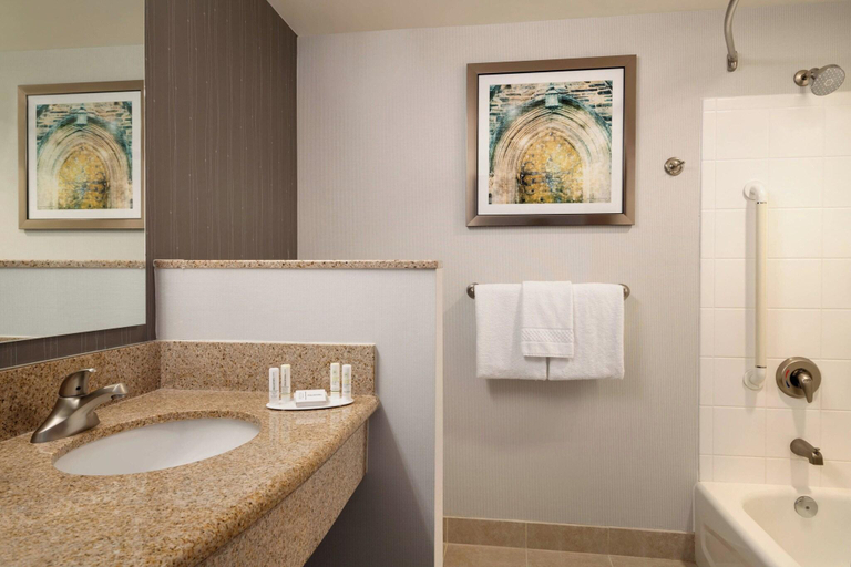Bathroom 4, Courtyard By Marriott Ewing Princeton, Mercer