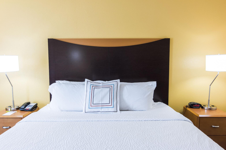Bedroom 3, Fairfield Inn Suites Chesapeake, Chesapeake