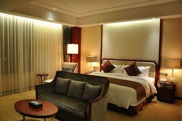 Bedroom 3, Jiachen International Hotel, Lianyungang
