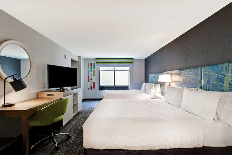 Bedroom 2, Hampton Inn Egg Harbor Township Atlantic City, Atlantic