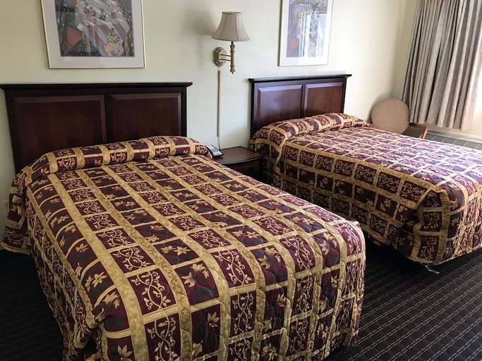 Bedroom 2, Knights Inn - Deans Bridge Road Augusta GA, Richmond