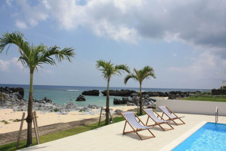 Sport & Beauty 4, Thalassa Beach and Pool Villa, Yoron