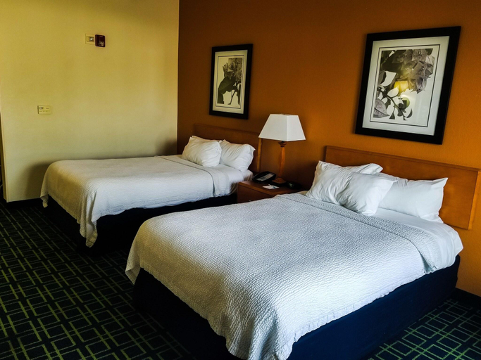 Bedroom 3, Fairfield Inn & Suites Laredo, Webb