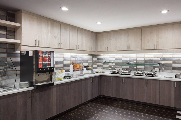 Food & Drinks 5, Residence Inn Richmond Midtown/Glenside, Henrico