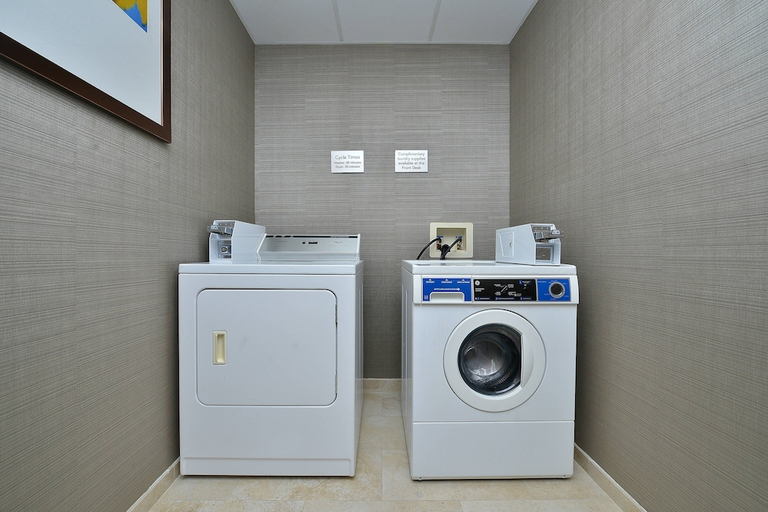 Bathroom 3, COURTYARD BY MARRIOTT BENTONVILLE, Benton