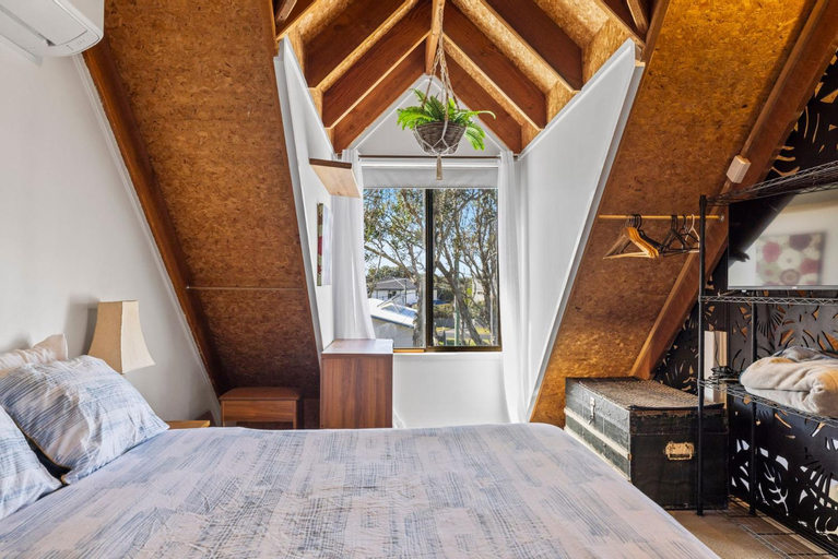 Bedroom 2, Corindi Cubby, Coffs Harbour - Pt B
