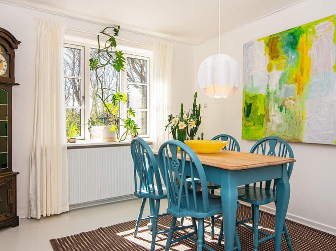 Dining 5, 4 Star Holiday Home in Ulfborg, Holstebro