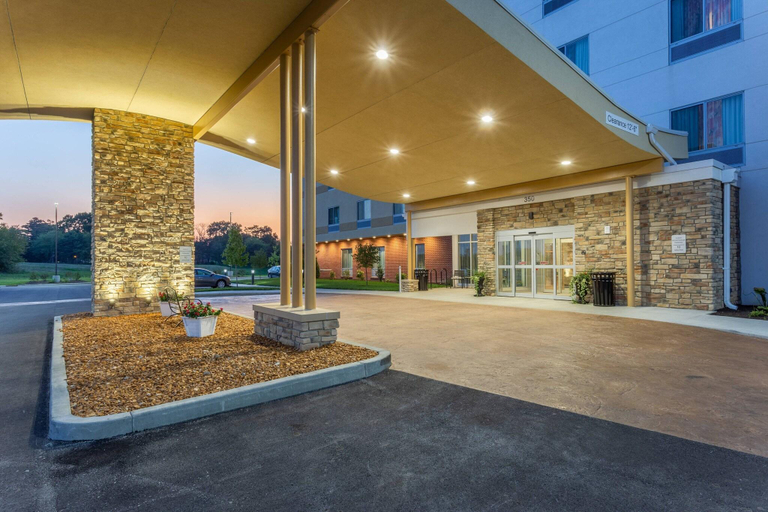 Exterior & Views 2, Fairfield Inn & Suites by Marriott Franklin, Johnson