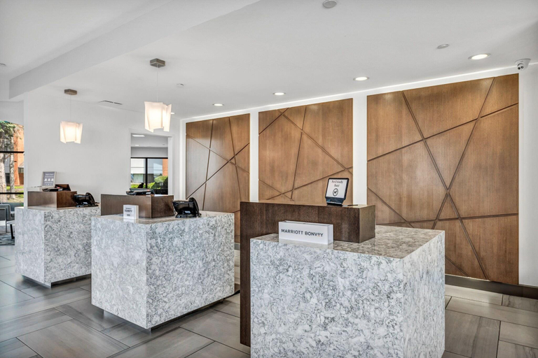 Public Area 2, Delta Hotels By Marriott Racine, Racine