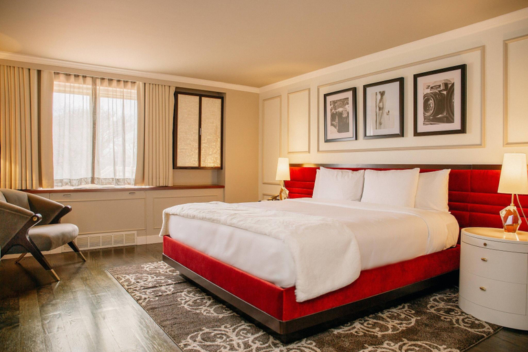 Bedroom 2, Autograph Collection The Drake Oak Brook, Dupage