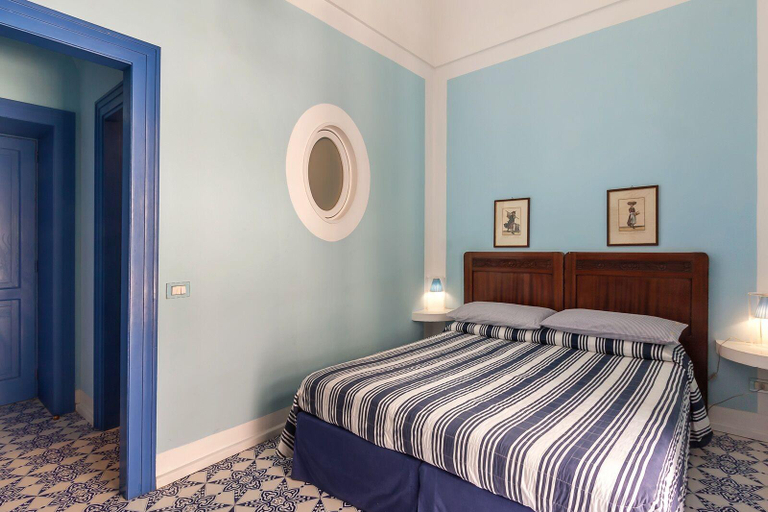 Bedroom 4, Casa Astarita, Napoli