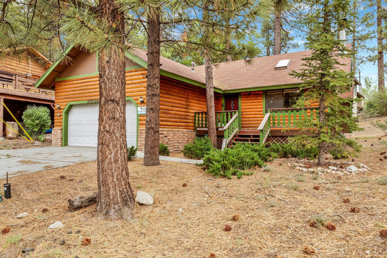 Exterior & Views 2, Pines AND Needles #1454, San Bernardino