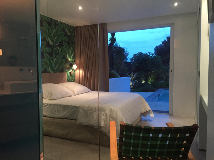 Others 2, Villa Mirano, Alpes-Maritimes