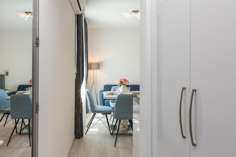 Others 4, Luxury Studios & Rooms Seven, Split